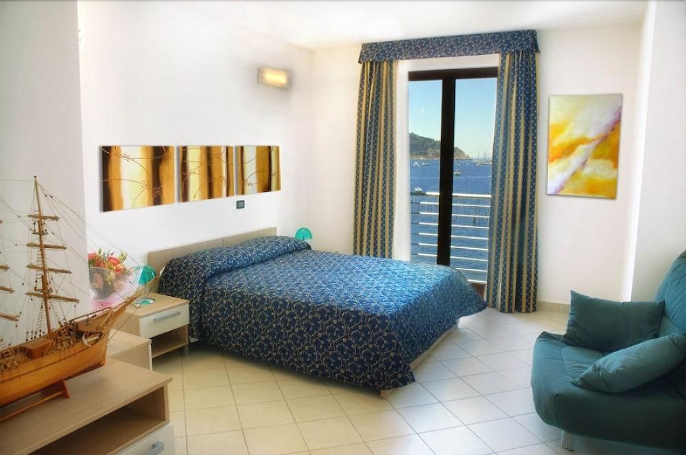 Hotel Residence Le Terrazze Porto Venere Extérieur photo